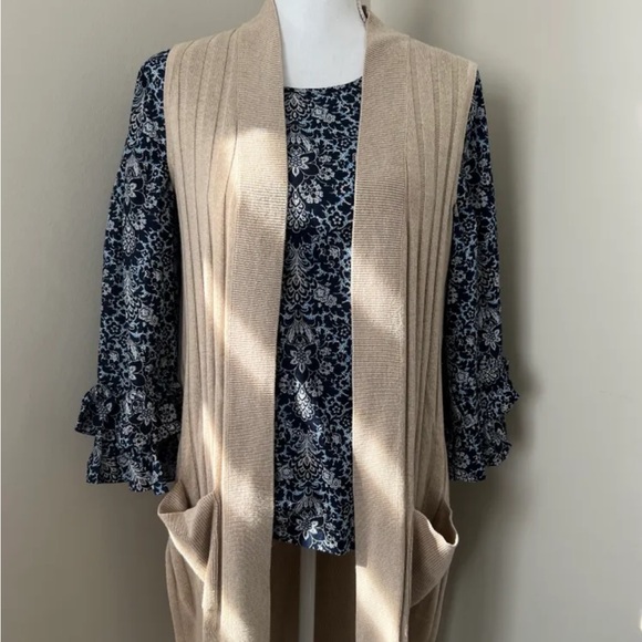 J. Crew floral blouse - Picture 7 of 7